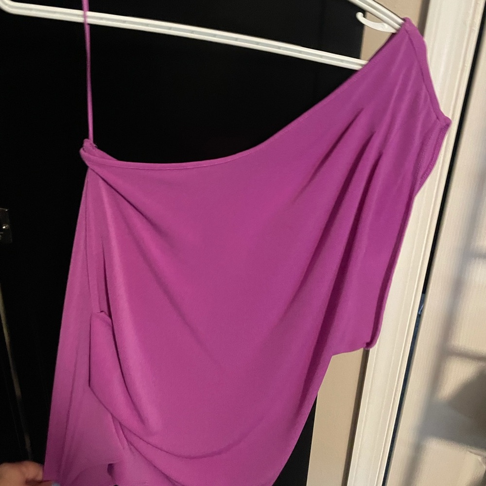Express one shoulder pink shirt cropped